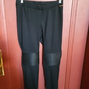 BCBG LEGGINGS WITH SUPPORT AT THE KNEES